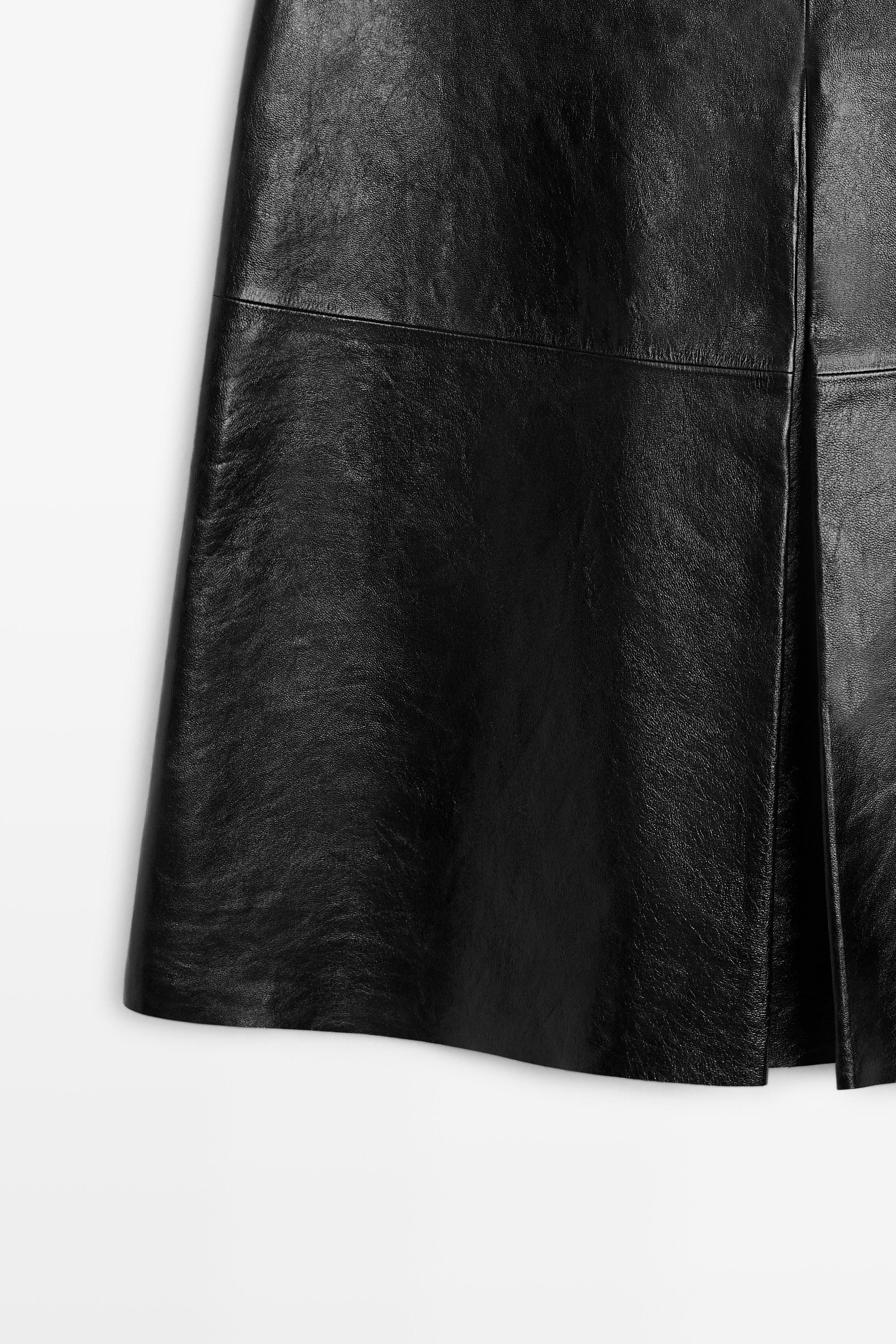 Jupe courte en cuir nappa